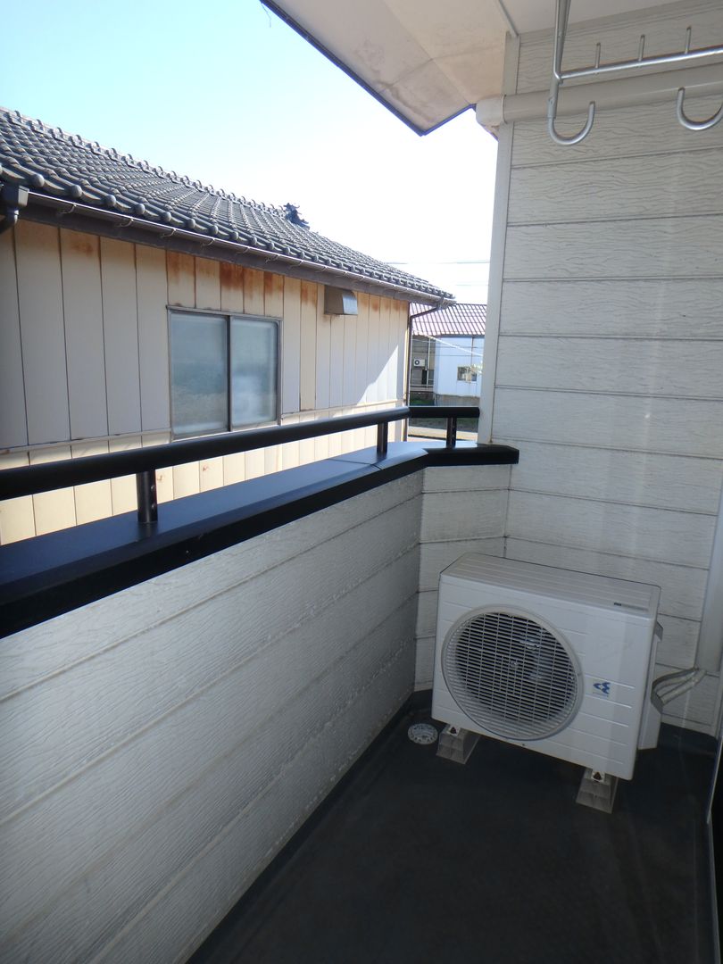2LDK Maisonette Apartment for Rent in Nagaoka, Niigata - Thumbnail 3