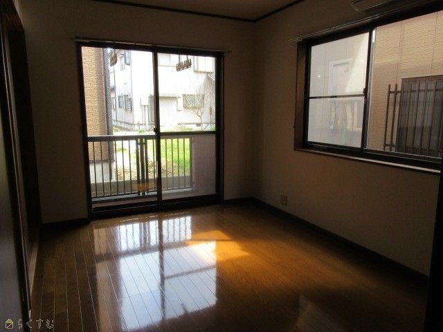 Sun Flat 2DK Apartment for Rent in Mitsuke, Niigata - Thumbnail 2
