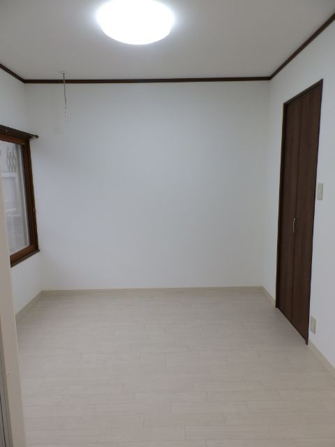 Renovated 2DK Apartment for Rent in Nagaoka, Niigata - Thumbnail 3