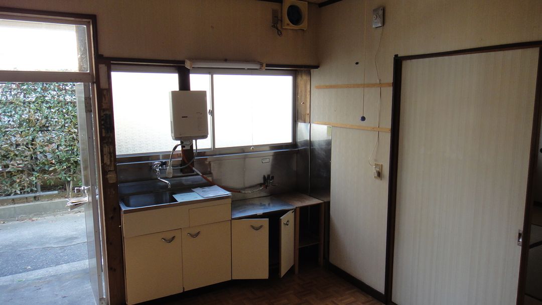Hits Endo 2DK Apartment for Rent in Quiet Nagaoka, Niigata - Thumbnail 4