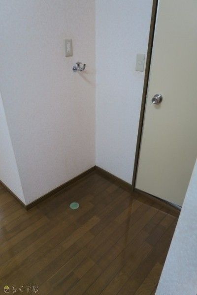 1K Apartment for Rent in Joetsu, Niigata - 35,000 Yen - Thumbnail 3