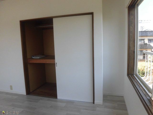 1K Apartment for Rent in Kashiwazaki, Niigata - 28,000 Yen - Thumbnail 4