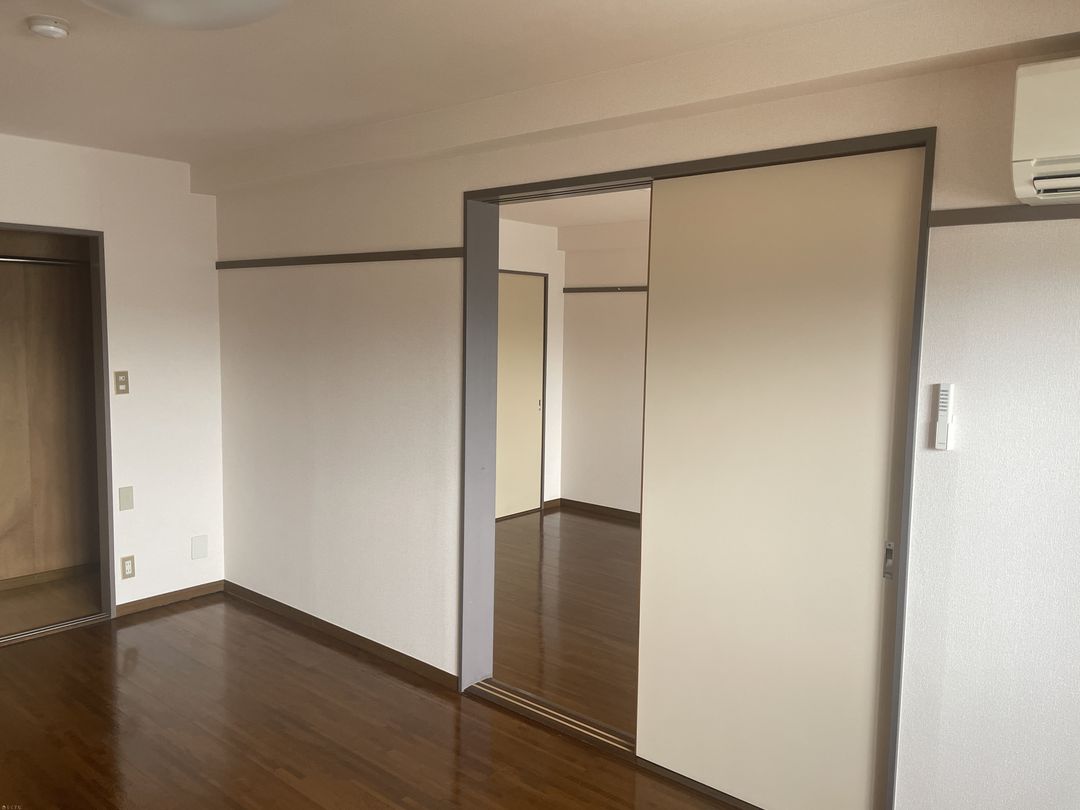2K Apartment for Rent in Kashiwazaki, Niigata - Villa Yoneyama - Thumbnail 3