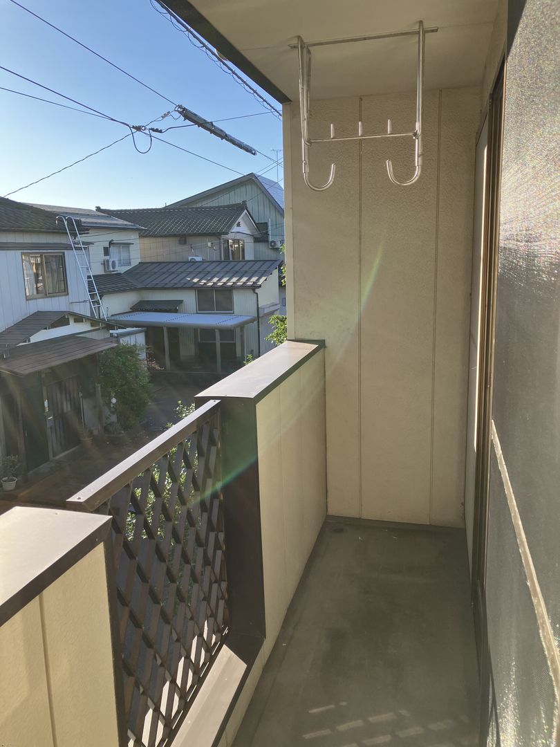 Renovated 2DK Apartment for Rent in Nagaoka, Niigata - Thumbnail 2