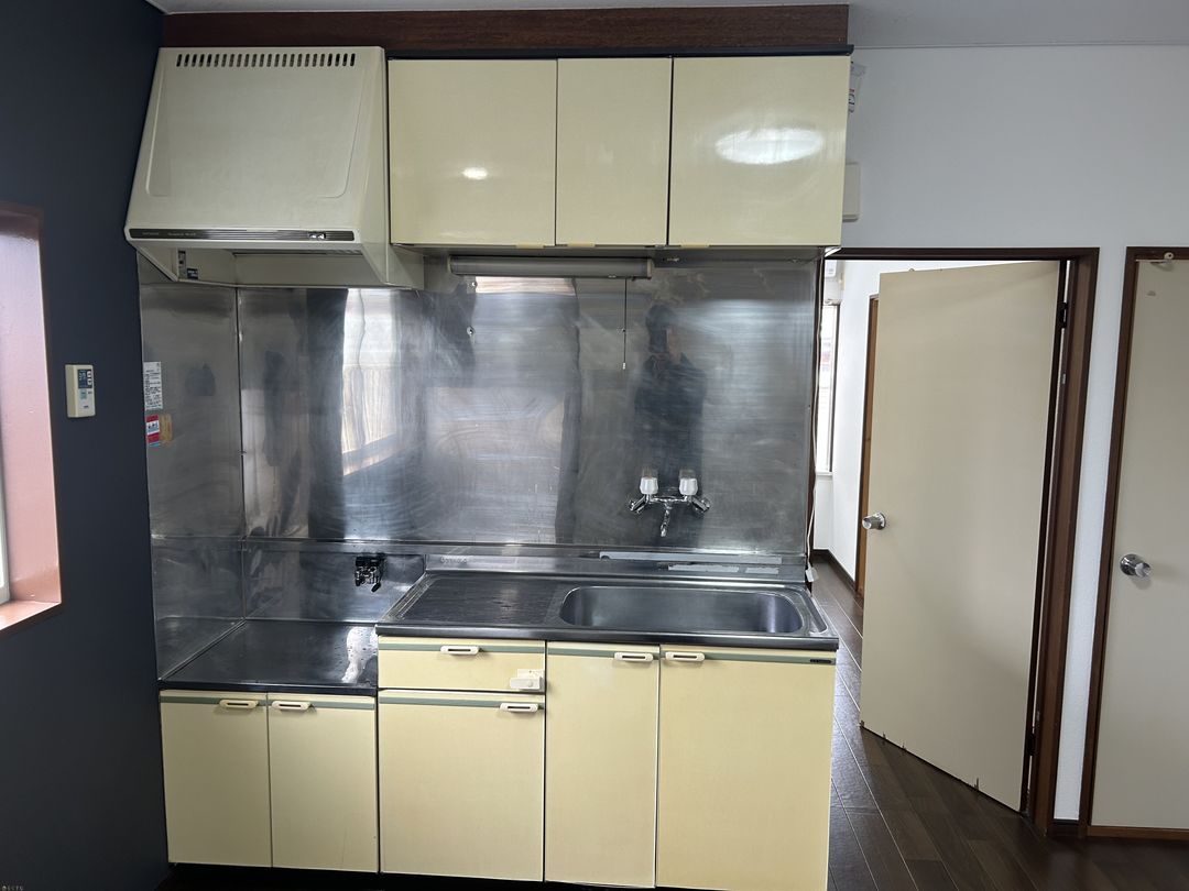 2DK Apartment for Rent in Nagaoka with Free Parking - Thumbnail 3