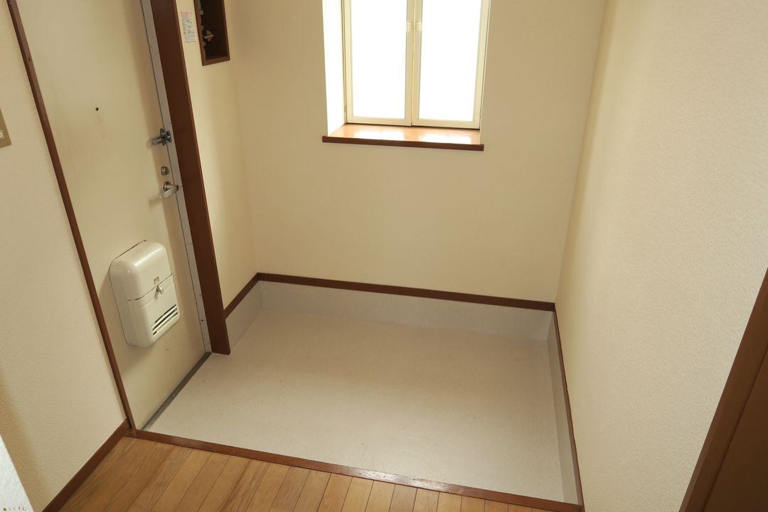 Renovated 2DK Apartment for Rent in Joetsu City, Niigata - Thumbnail 2