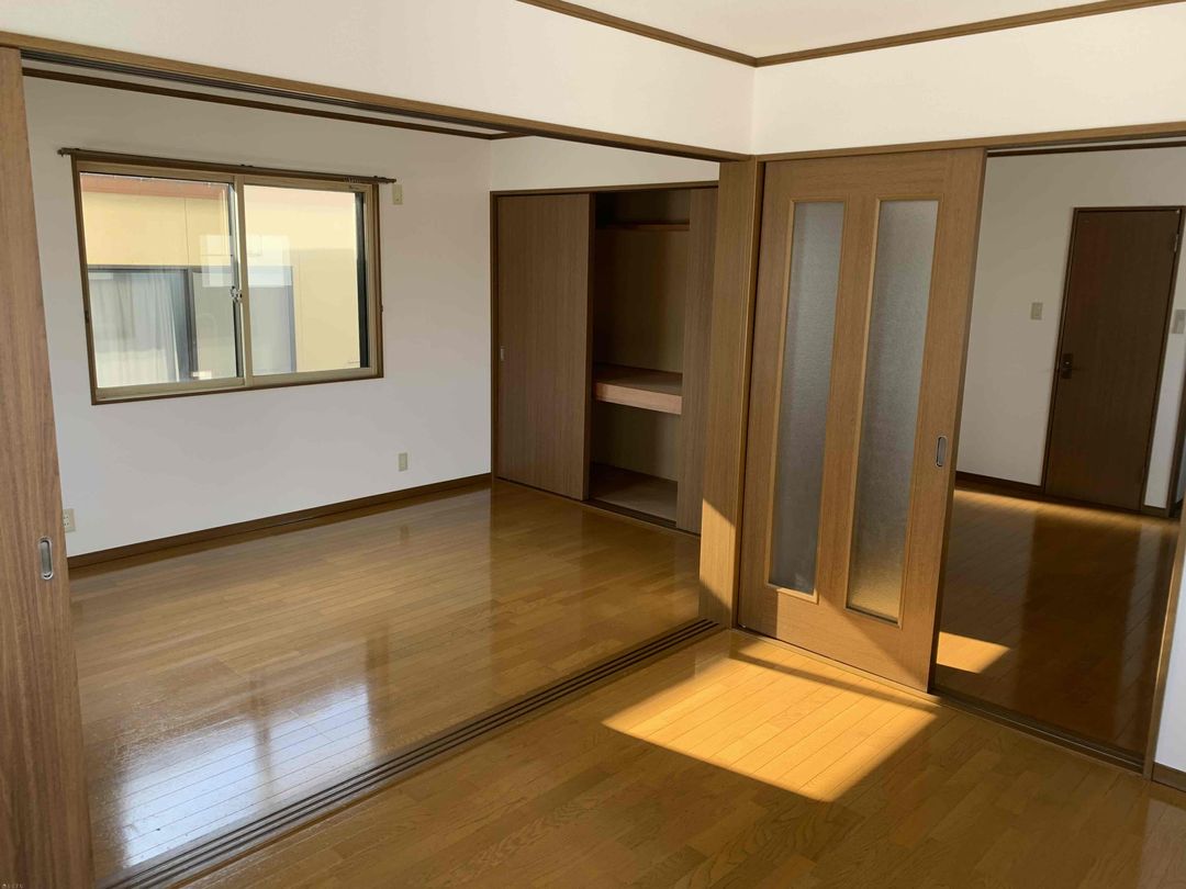 2DK Apartment for Rent in Nagaoka, Niigata - Gran Court S1 - Thumbnail 2