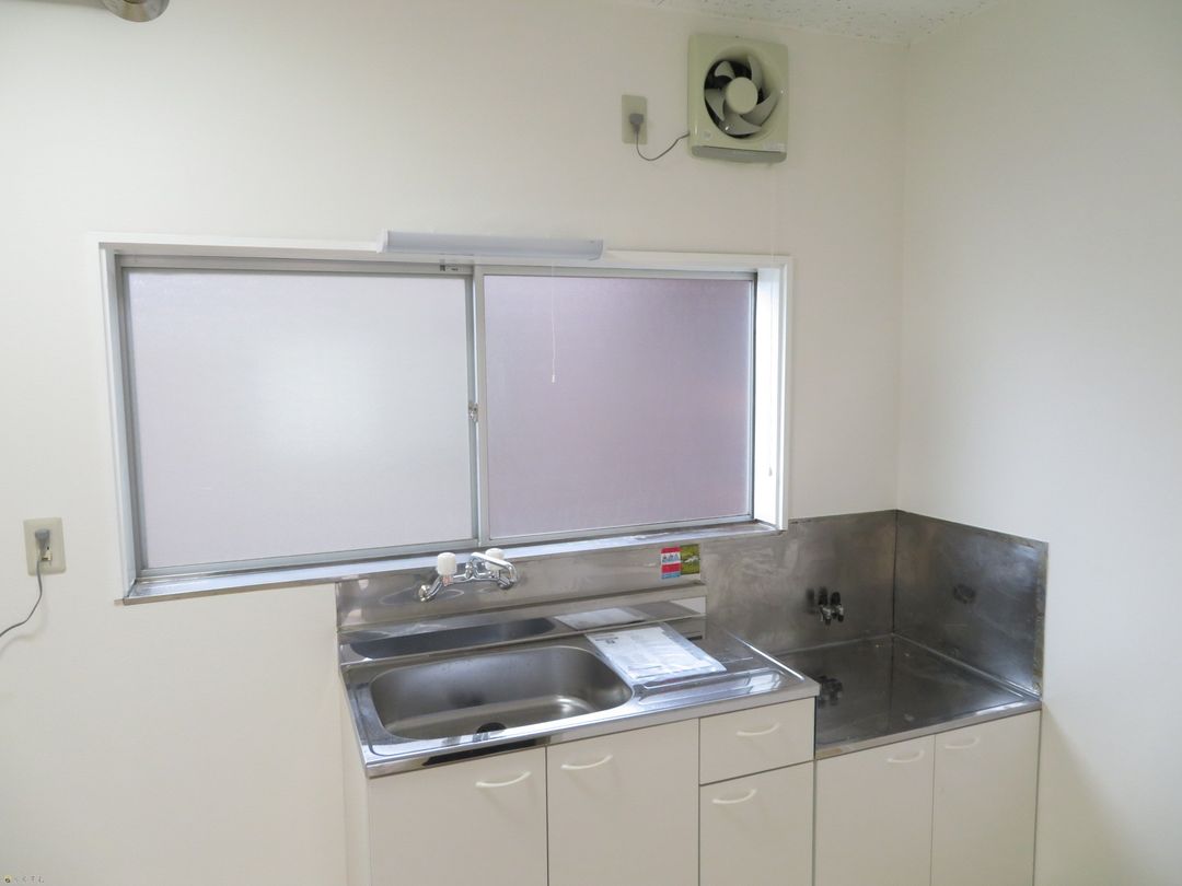 Renovated 2DK Apartment for Rent in Nagaoka, Niigata - Thumbnail 3