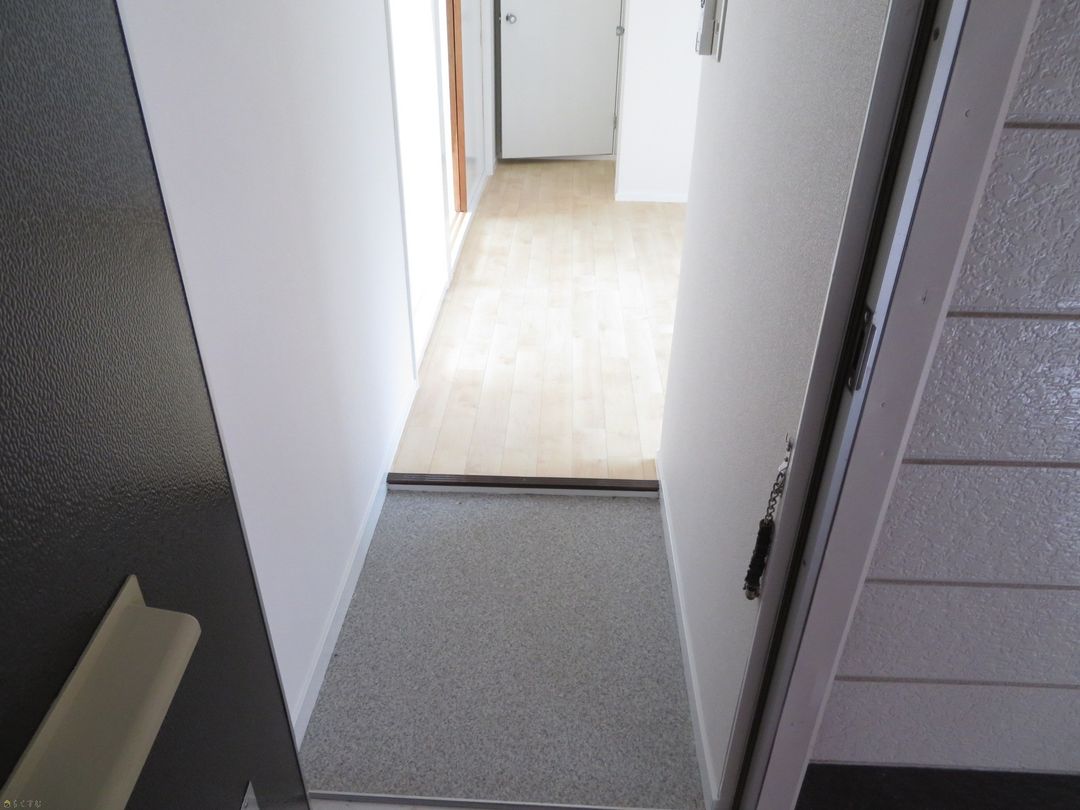 Renovated 2DK Apartment for Rent in Nagaoka, Niigata - Thumbnail 2