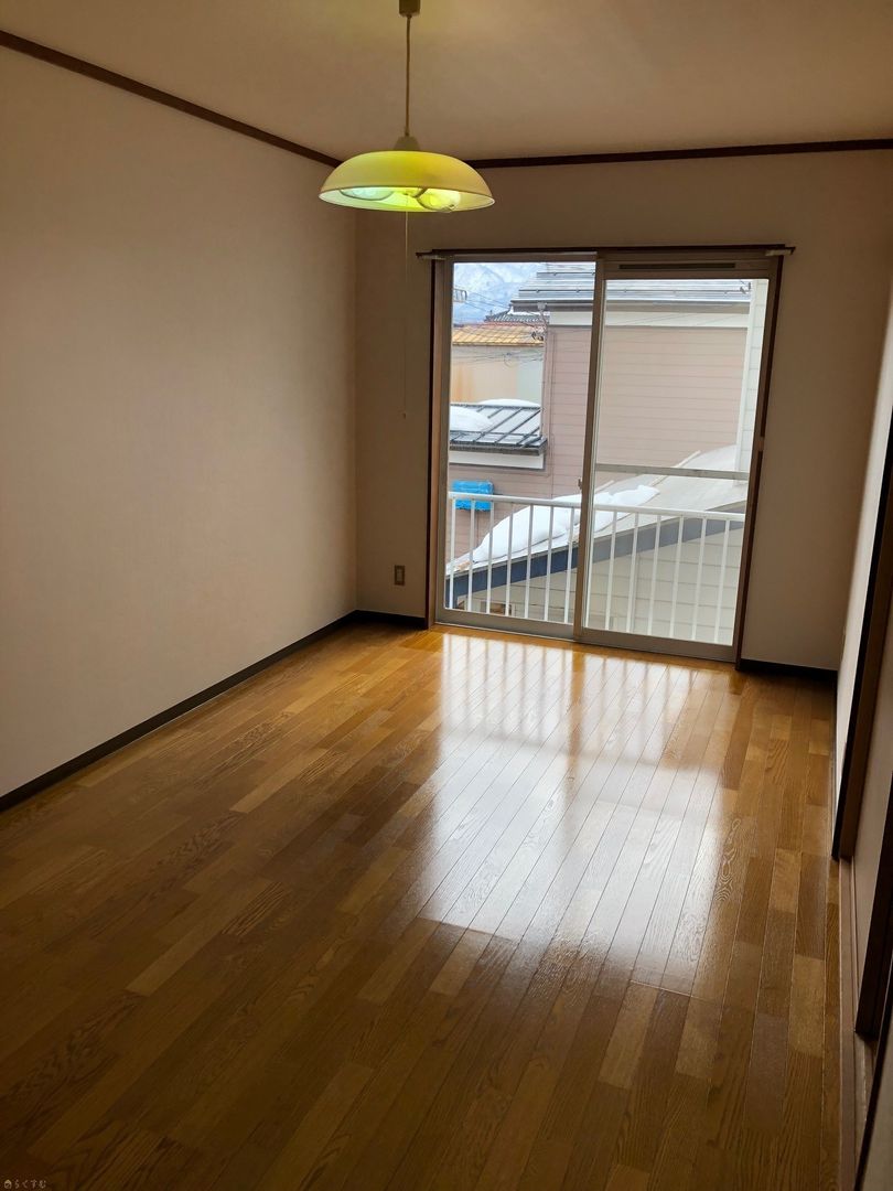 2DK Apartment for Rent in Nagaoka, Niigata - Corpo Takatomo - Thumbnail 4