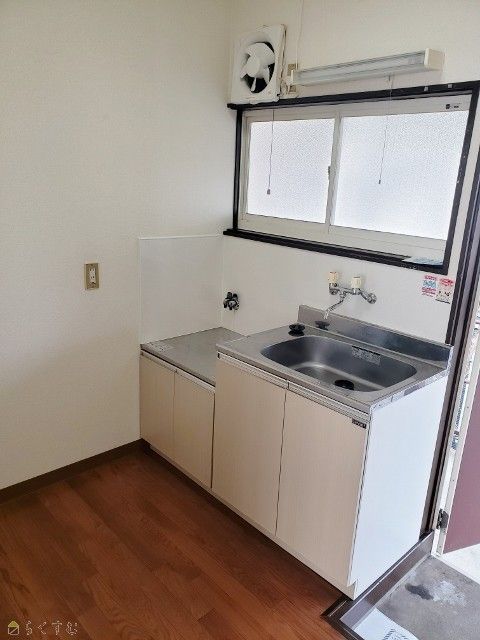 1K Apartment for Rent in Nagaoka, Niigata - 2 Months Free Rent - Thumbnail 4