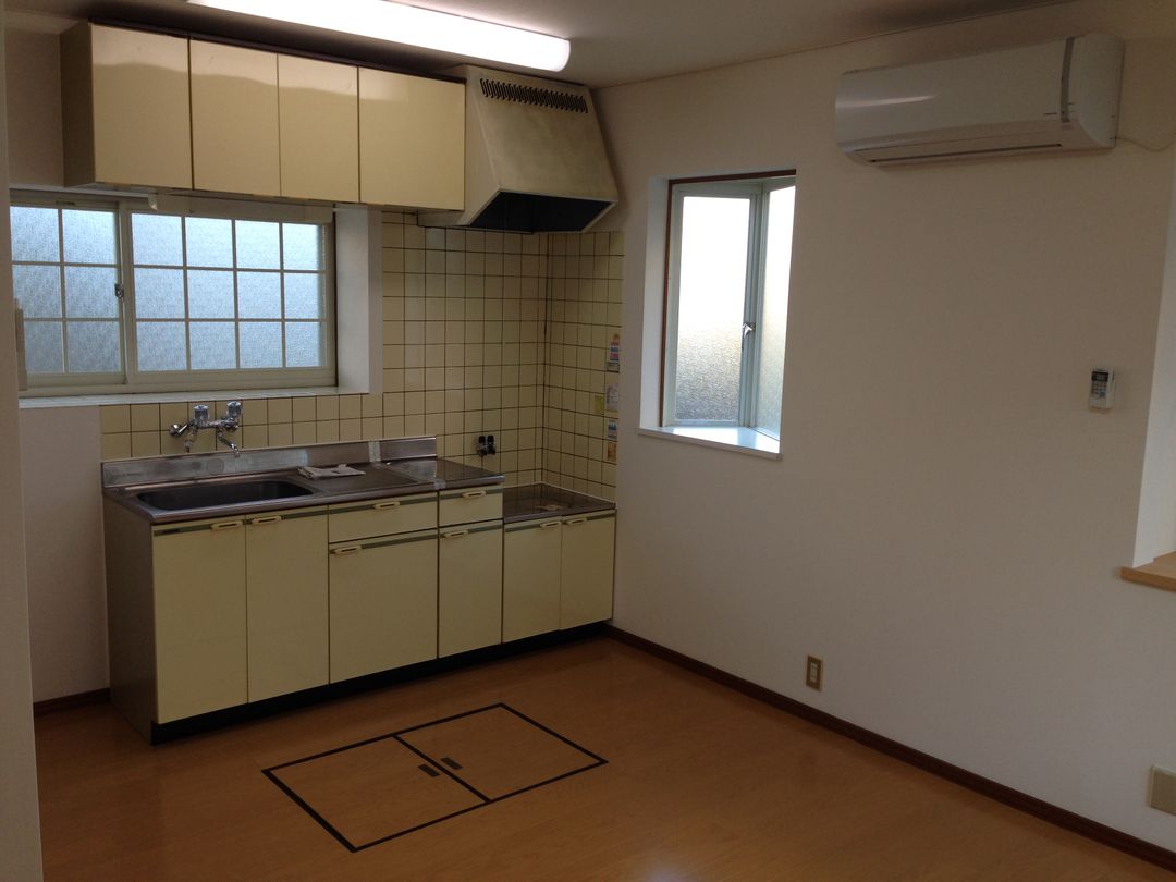 2LDK Maisonette Apartment for Rent in Nagaoka, Niigata - Thumbnail 3
