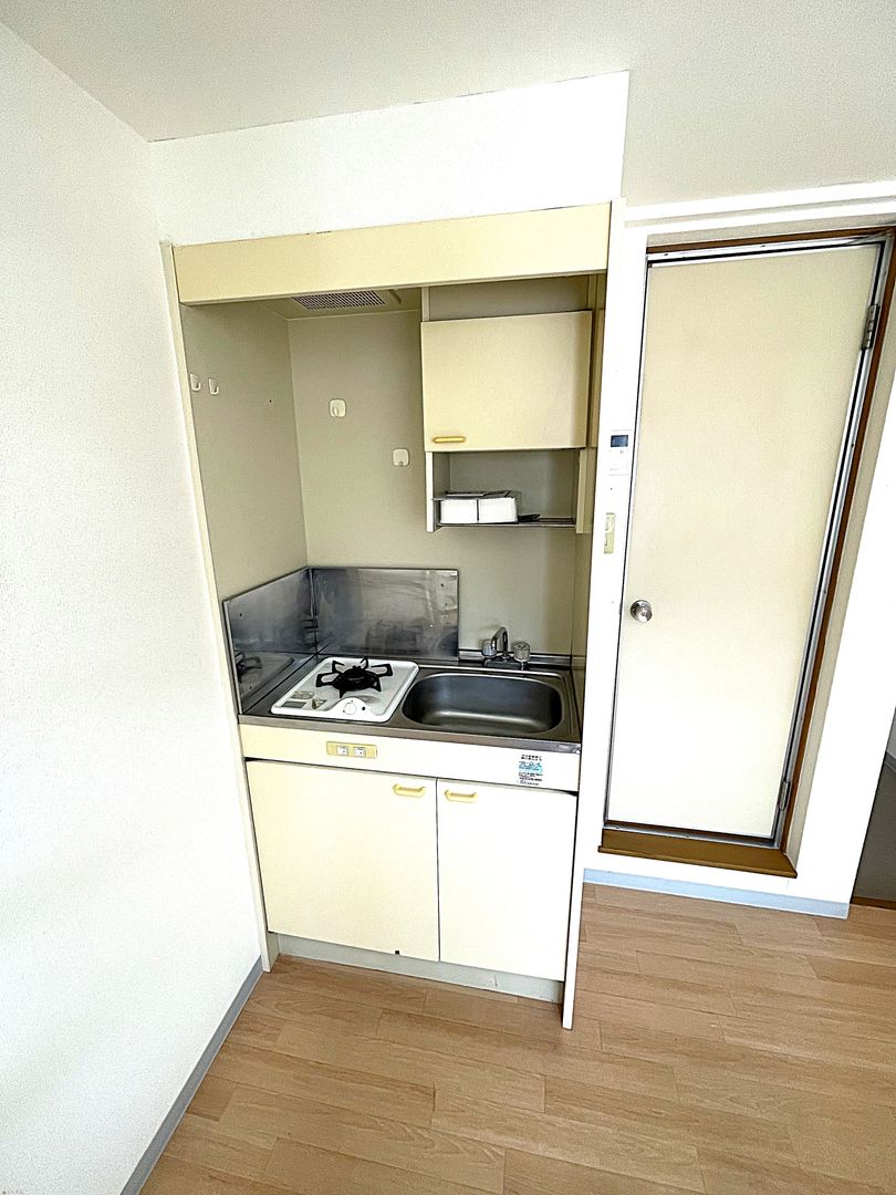 1K Apartment for Rent near JR Kaminokami Station, Niigata - Thumbnail 4