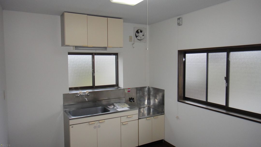 2DK Apartment for Rent in Nagaoka, Niigata - 50,000 Yen - Thumbnail 2