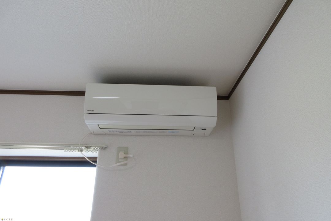 1K Apartment for Rent in Nagaoka with Free Parking & Rural Views - Thumbnail 3