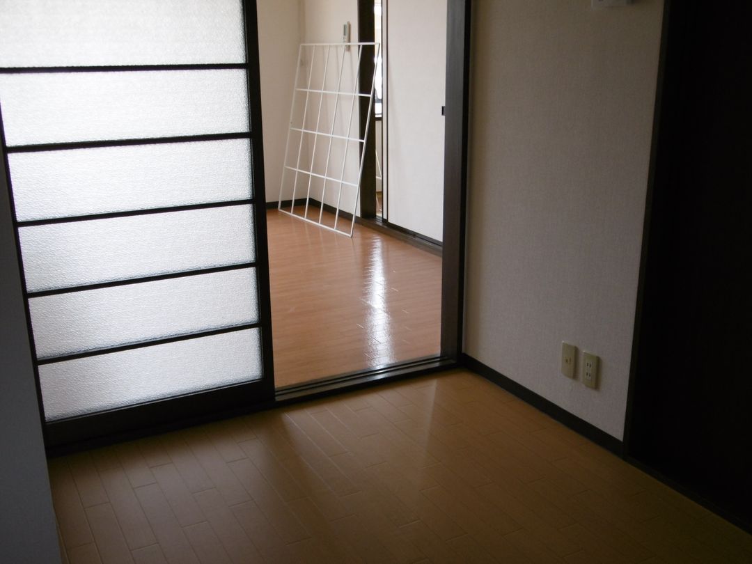 3DK Apartment for Rent in Niigata City Chuo Ward - Thumbnail 3