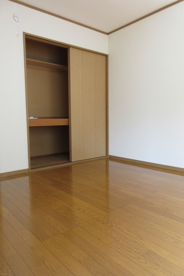 1K Apartment for Rent in Nagaoka, Niigata - Near Don Quijote - Thumbnail 2
