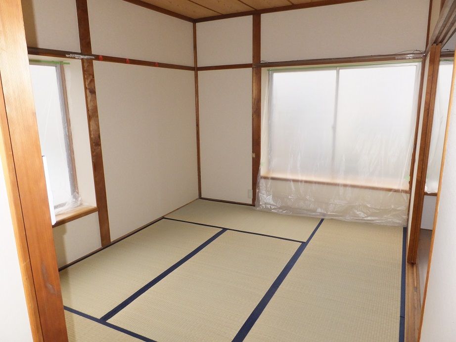 Renovated 2DK Apartment for Rent in Quiet Nagaoka Neighborhood - Thumbnail 3