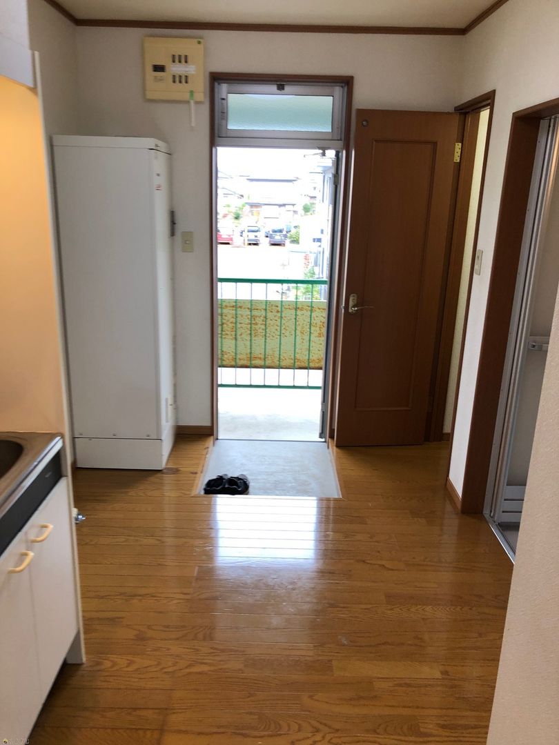 1K Apartment for Rent in Nagaoka, Niigata - Corpo Camellia II - Thumbnail 3
