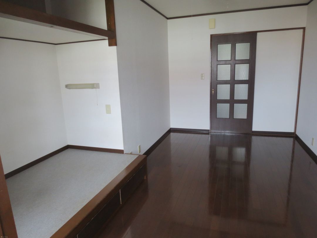 1K Apartment for Rent in Kashiwazaki, Niigata - No Deposit - Thumbnail 3