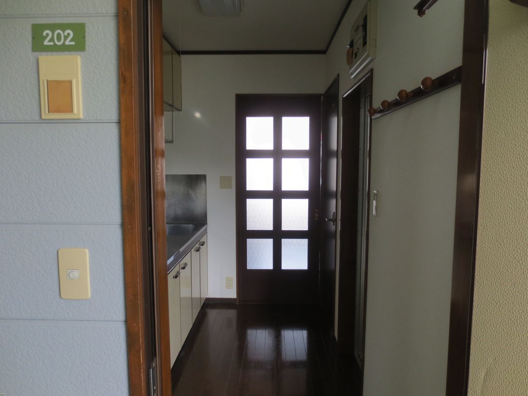 1K Apartment for Rent in Kashiwazaki, Niigata - No Deposit - Thumbnail 4