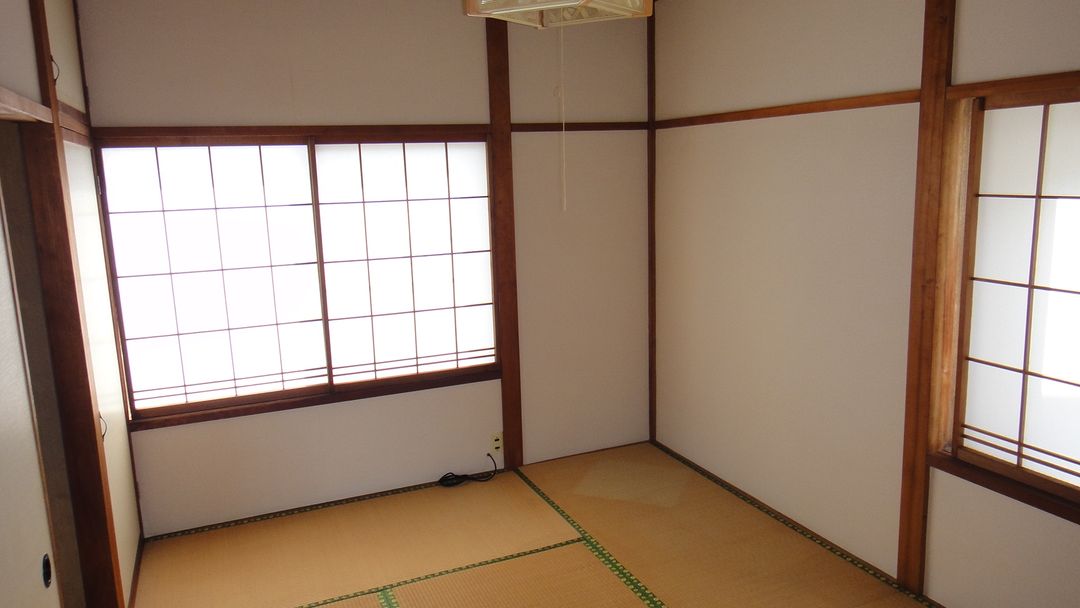4DK House for Rent in Quiet Nagaoka Neighborhood - Thumbnail 3