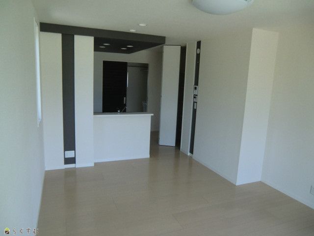 1LDK Maisonette Apartment for Rent in Mitsuke, Niigata - Thumbnail 4
