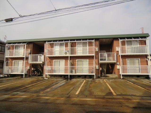 Rent 2DK Apartment in Mitsuke City, Niigata - 46,000 Yen - Thumbnail 2