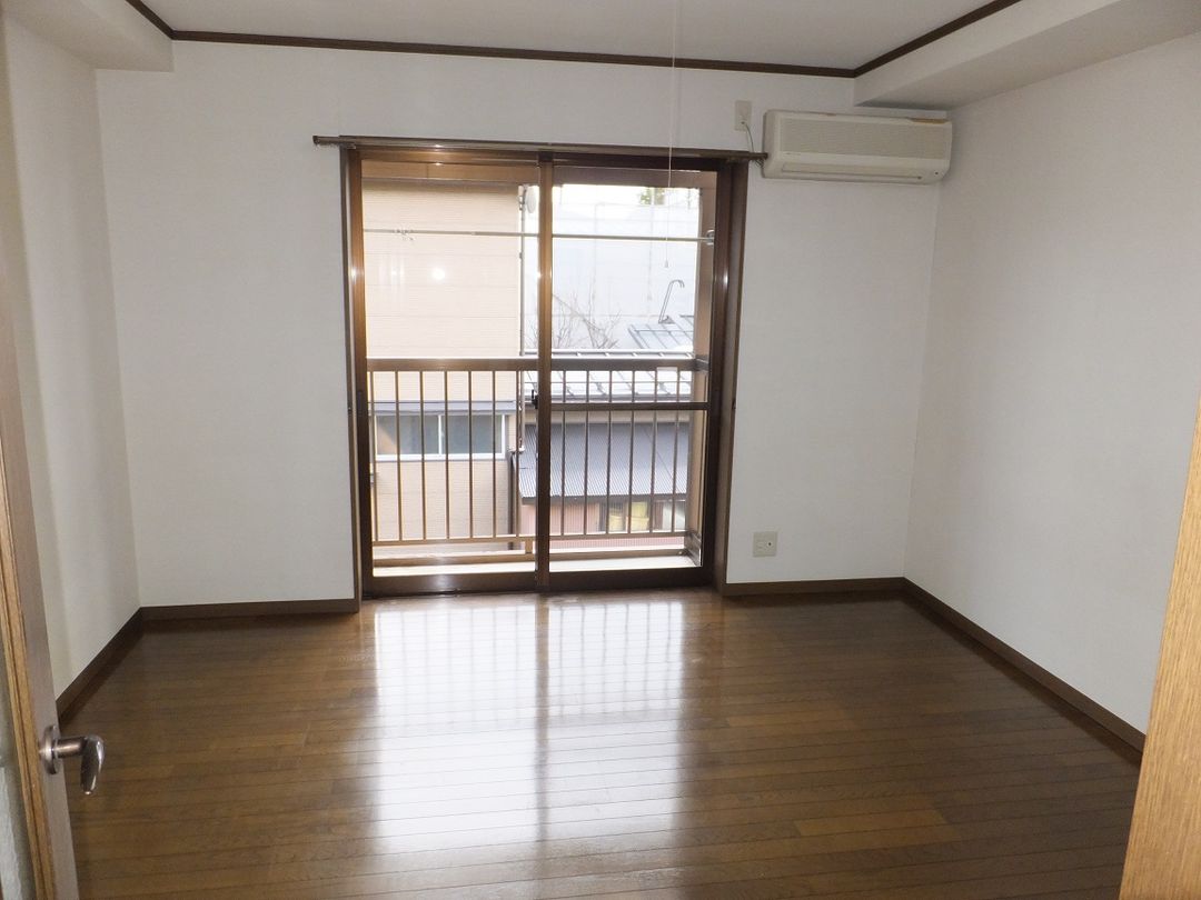 1K Apartment for Rent Near Nagaoka Institute of Design, Niigata - Thumbnail 2