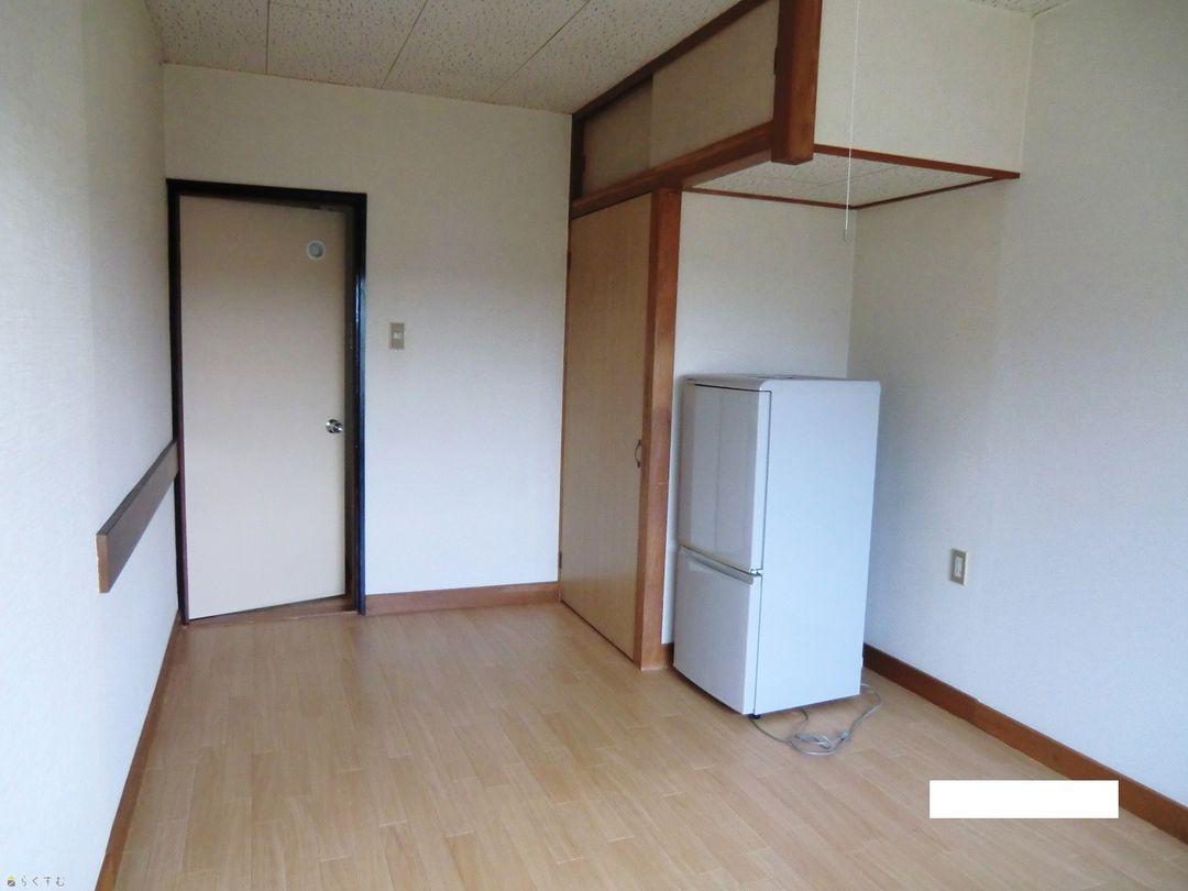 1K Apartment for Rent in Kashiwazaki, Niigata - 25,000 Yen - Thumbnail 3