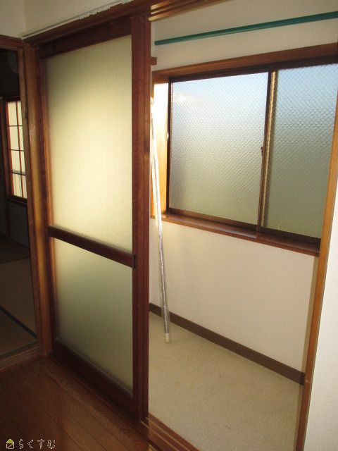 2LDK Apartment for Rent in Kashiwazaki, Niigata - Thumbnail 2