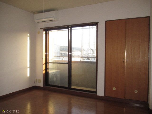 1K Apartment for Rent in Kashiwazaki, Niigata - Near Station - Thumbnail 4