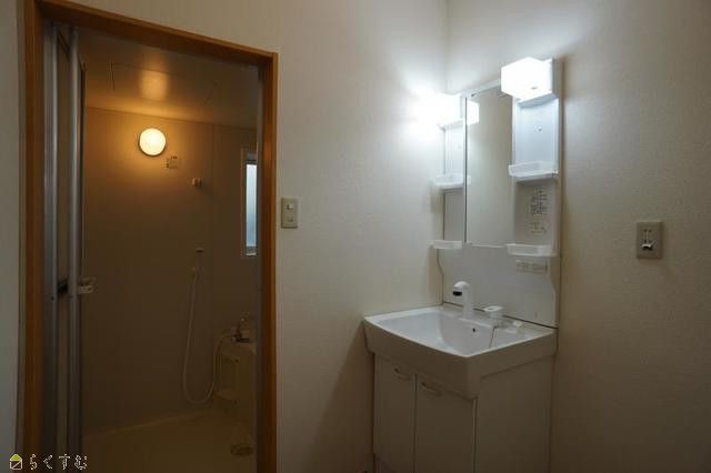 2LDK Townhouse for Rent in Nagaoka, Niigata - 66.1 sqm - Thumbnail 4