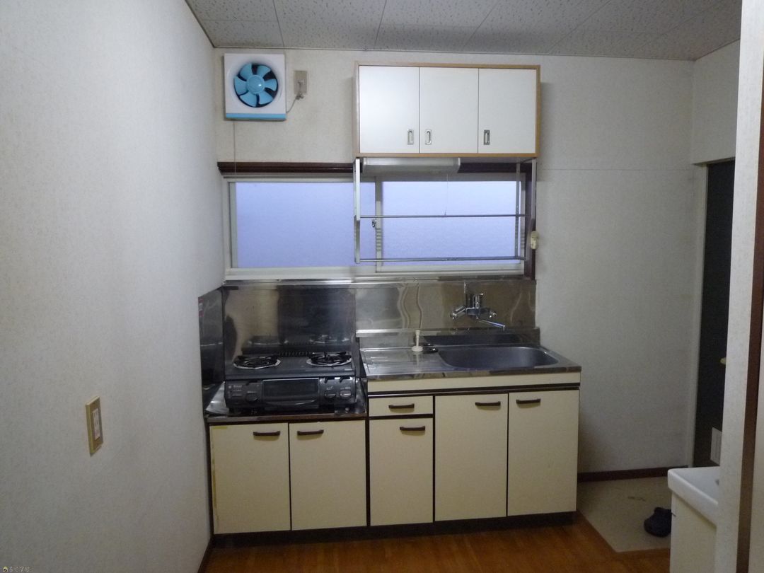 1K Riverside Apartment for Rent in Nagaoka, Niigata - Thumbnail 3