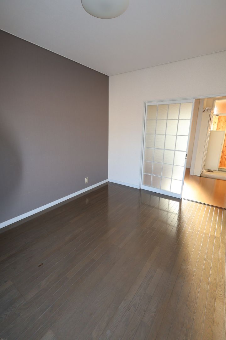 2DK Apartment for Rent in Mitsuke, Niigata - No Key Money - Thumbnail 4