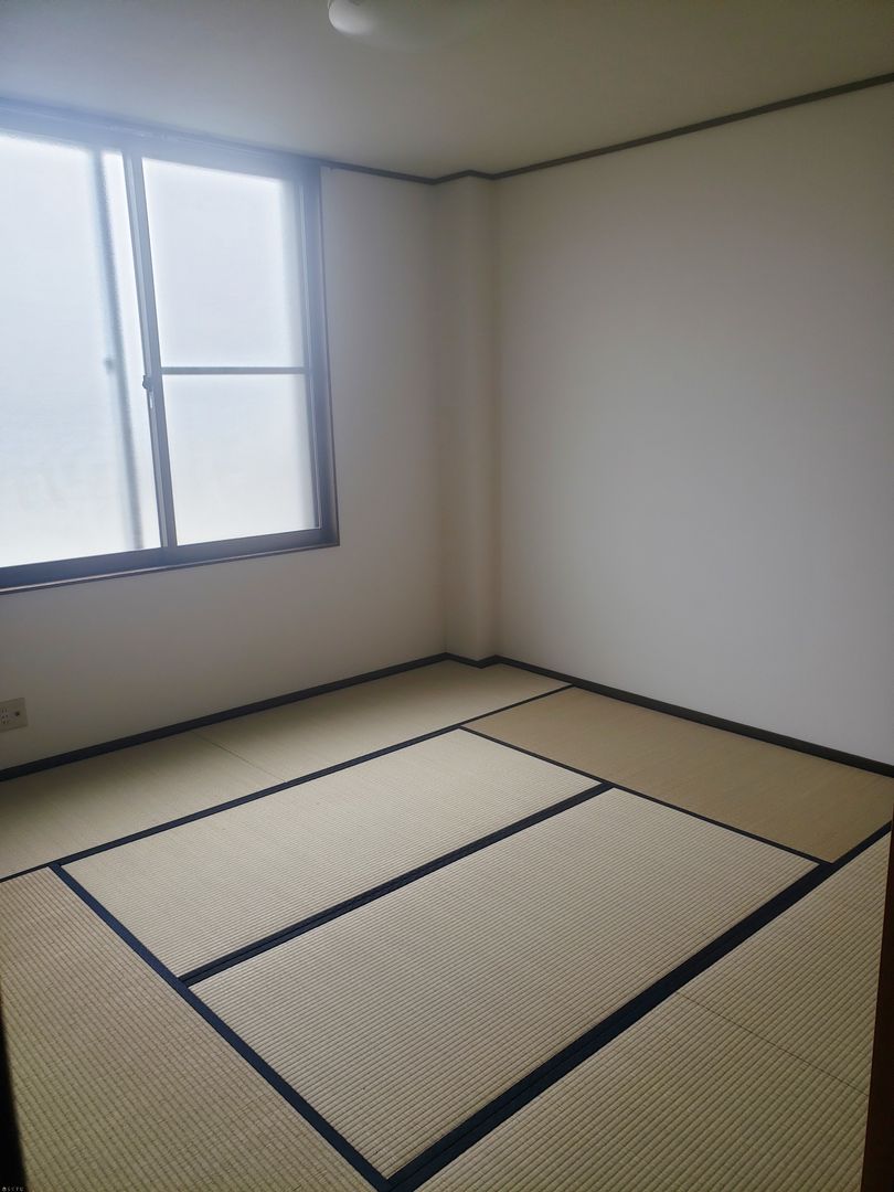 3LDK Apartment for Rent in Nagaoka, Niigata - Free Rent Month - Thumbnail 4