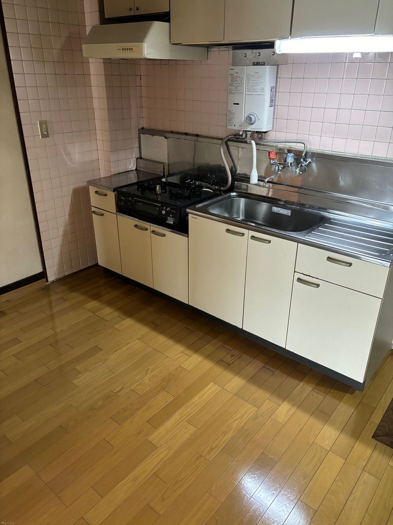 2DK Apartment for Rent in Nagaoka, Niigata - Mansion Higashi - Thumbnail 3