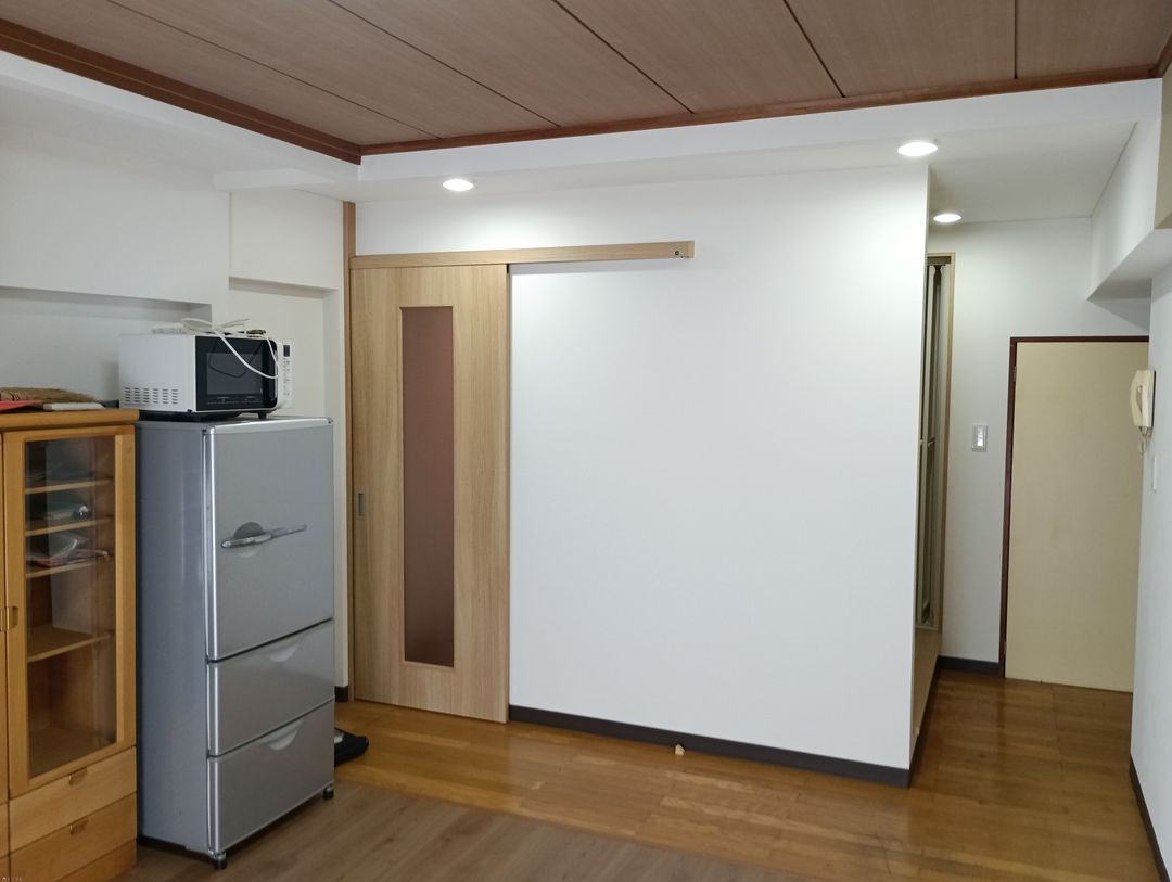 Chisun Mansion Asahi-cho 204: Renovated 1R Apartment in Nagaoka - Thumbnail 3