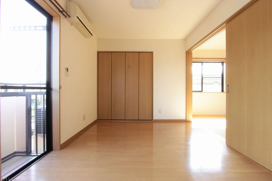 2DK Apartment for Rent in Mitsuke, Niigata - 45,000 Yen - Thumbnail 3