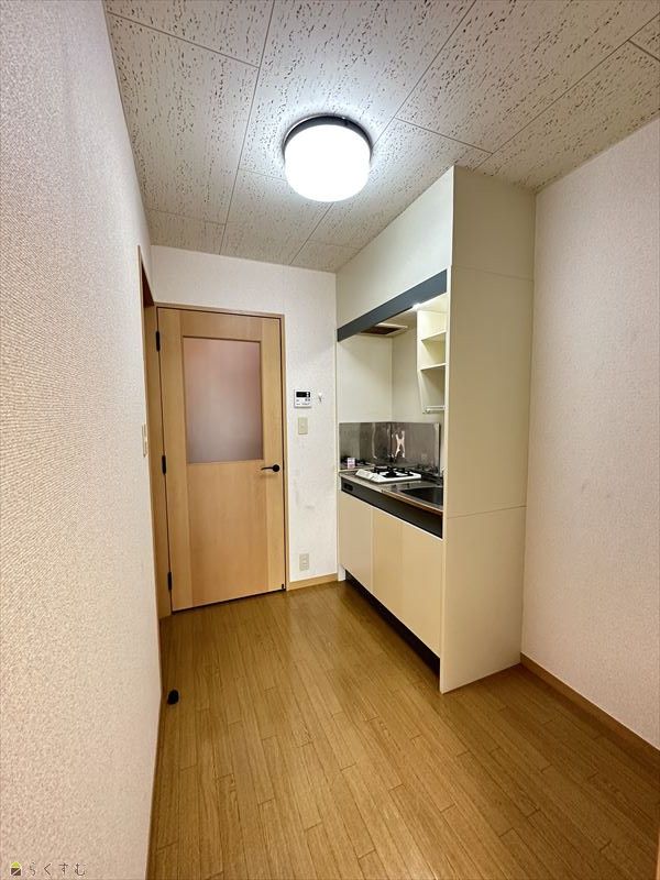1K Apartment for Rent in Joetsu, Niigata - Villa Plane Uno-hama - Thumbnail 4