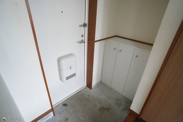 Renovated 2DK Apartment for Rent in Nagaoka, Niigata - Image 1