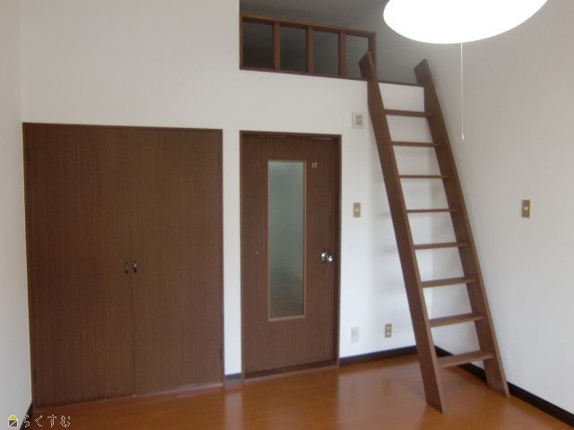1K Loft Apartment for Rent near Kashiwazaki Station, Niigata - Thumbnail 3