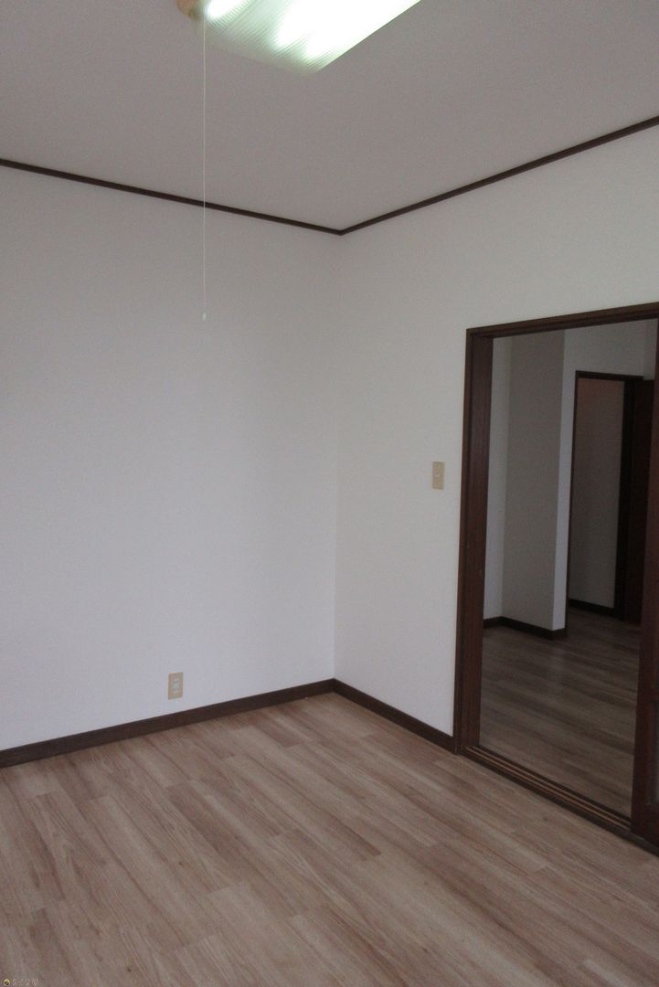 Renovated 2DK Apartment for Rent in Nagaoka, Niigata - Thumbnail 4