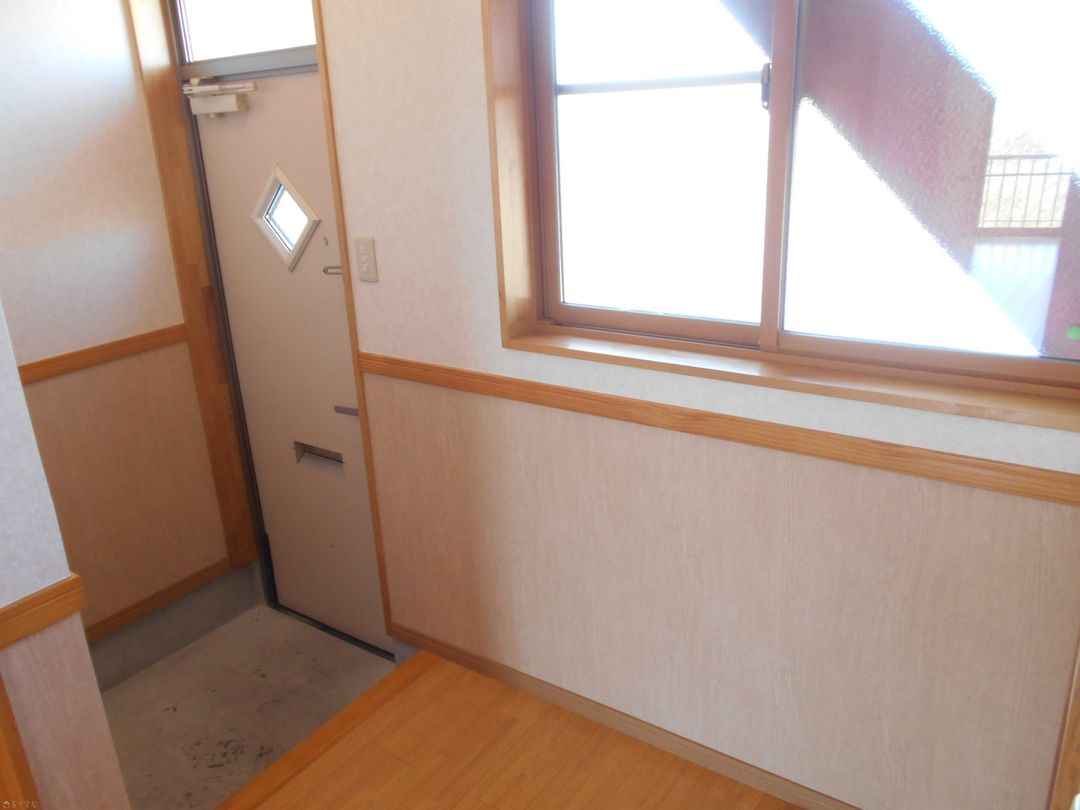 1K Apartment for Rent in Nagaoka, Niigata - Pet Friendly - Thumbnail 3