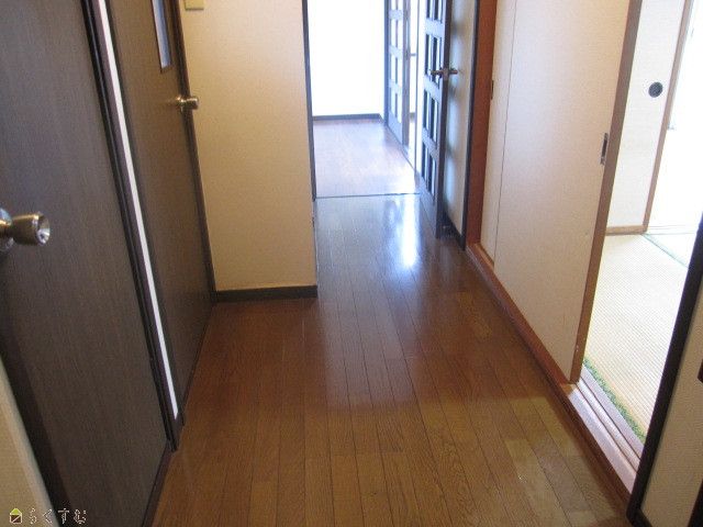 2DK Apartment for Rent in Kashiwazaki, Niigata - 45,000 Yen - Thumbnail 3
