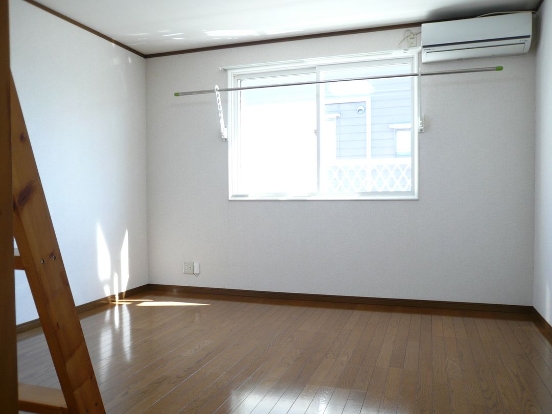 1K Apartment for Rent in Nagaoka, Niigata - Maple Town II - Thumbnail 4