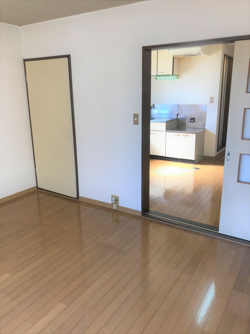 1DK Apartment for Rent in Kashiwazaki, Niigata - No Key Money - Thumbnail 2
