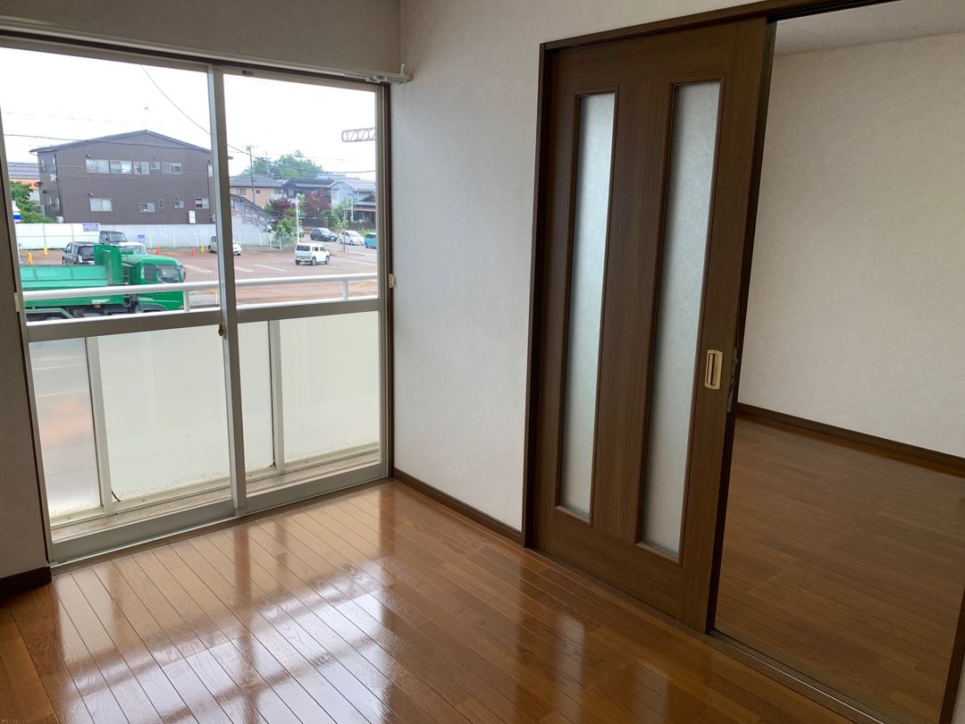 Flower Heights Yū 2LDK Apartment for Rent in Nagaoka - Thumbnail 4