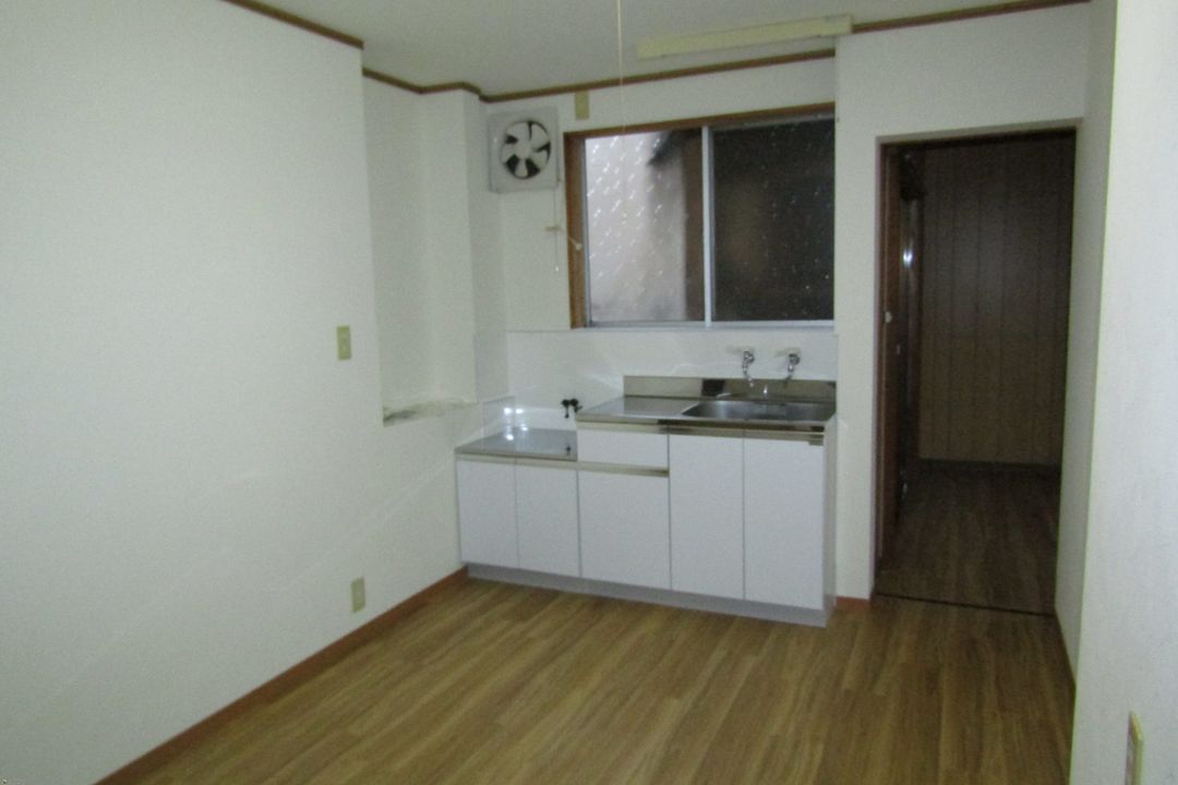 5DK House for Rent in Nagaoka, Niigata - No Key Money - Thumbnail 2