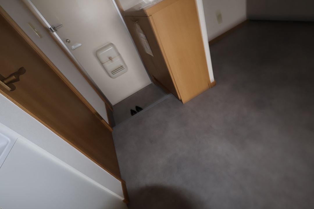 Renovated 2DK Apartment for Rent Near Mitsuke Station, Niigata - Thumbnail 3
